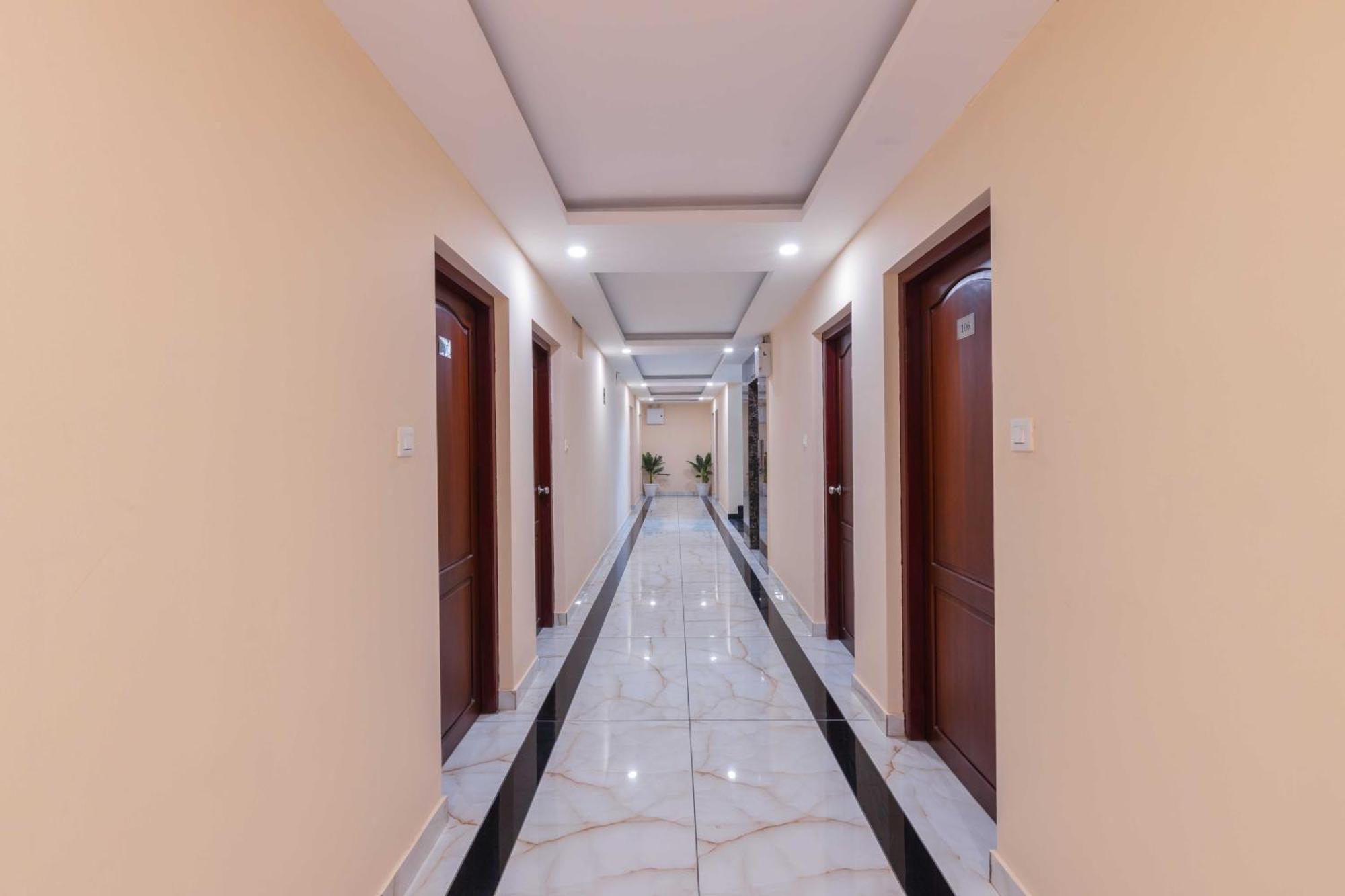 Treebo Airsuite Airport Hotel Kochi Exterior foto